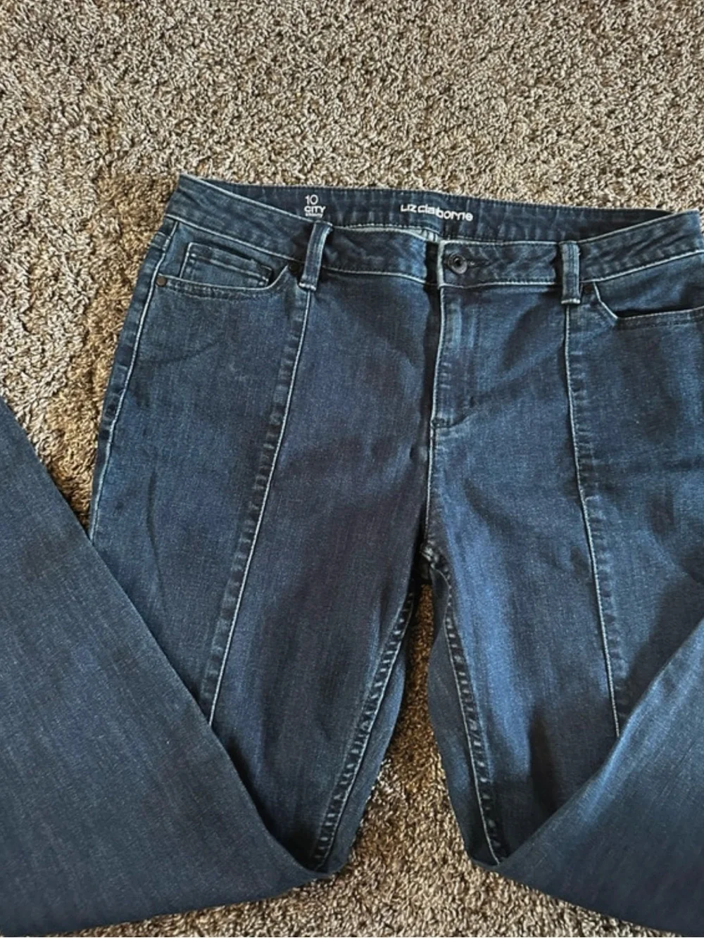 Liz Claiborne Women's Dark Wash Skinny Jeans